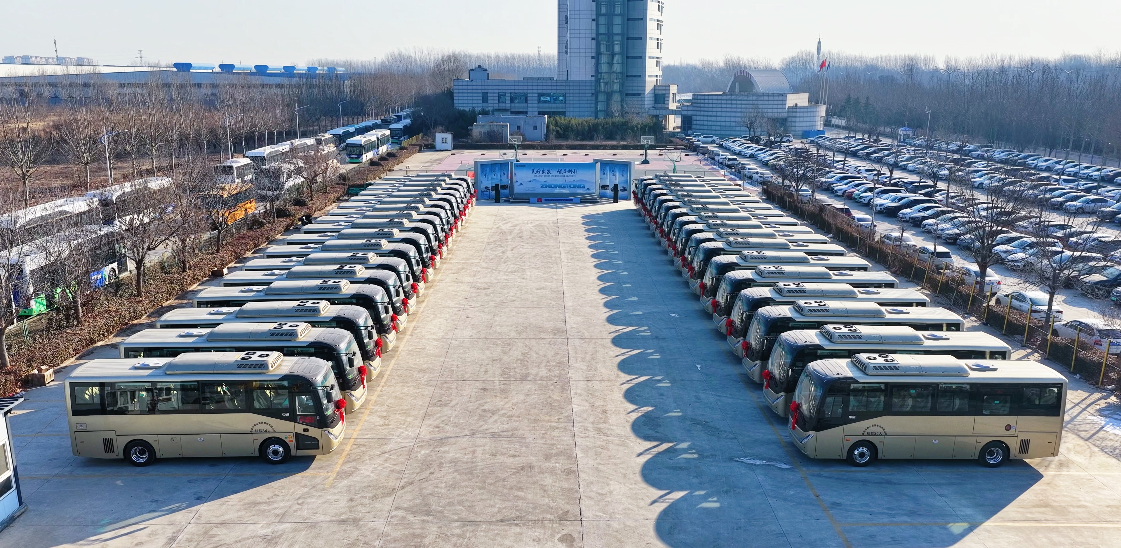 再赴泰山，定制升級(jí)！中通客車(chē)“智慧”助力山岳景區(qū)交通新生態(tài)